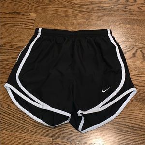 Nike Women's 3'' Dry Tempo Core Running Shorts